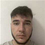 Chico de 19 años con nivel B1 de inglés para dar clase a pequeños